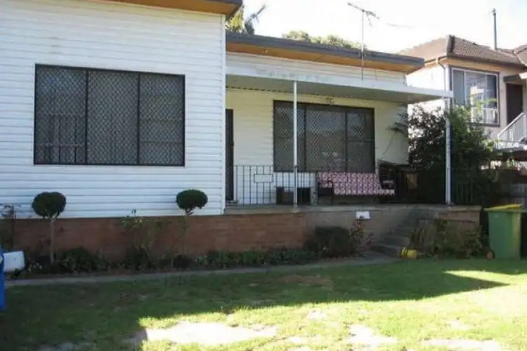 61 Waterside Crescent, Carramar NSW 2163