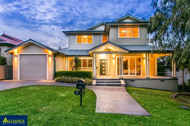 28 Stretham Avenue, Picnic Point NSW 2213