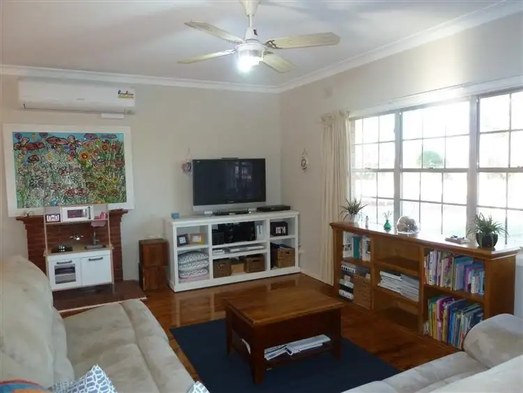 Second view of Homely house listing, 7 Margaret Crescent, Dubbo NSW 2830