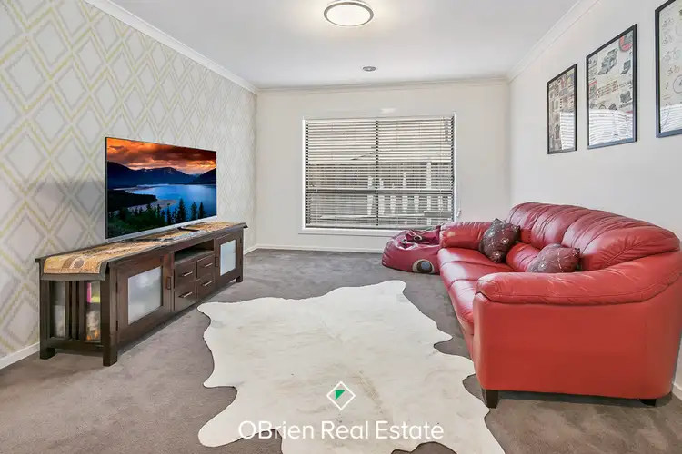 Fourth view of Homely house listing, 7 Clarence Court, Sandhurst VIC 3977