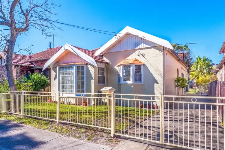 16 Lancaster Crescent, Kingsford NSW 2032