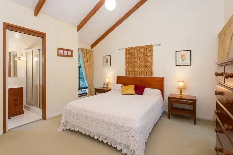 Sixth view of Homely house listing, 11 Pilin Place, Chapel Hill QLD 4069