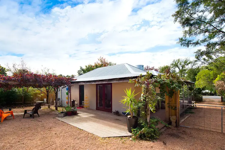 135 High Street, Maldon VIC 3463