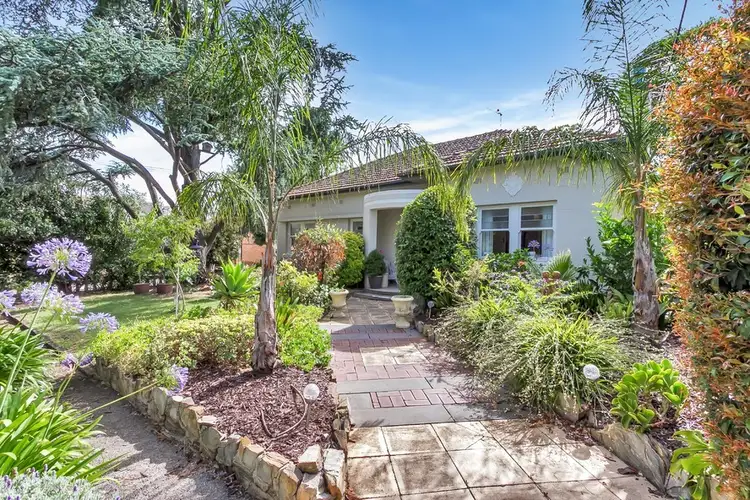 94 Lockwood Road, Burnside SA 5066