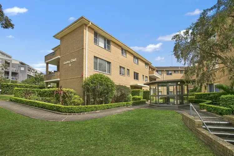 Main view of Homely unit listing, 2/8 Westminster Avenue, Dee Why NSW 2099