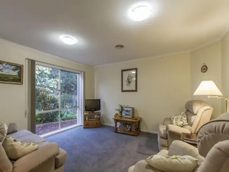 Fourth view of Homely house listing, 17 Petalnina Close, Somerville VIC 3912