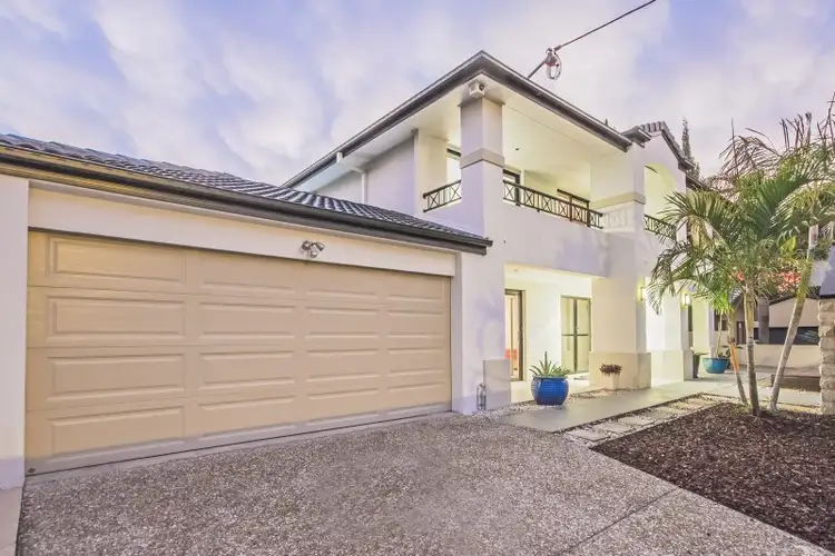 66 T E Peters Drive, Broadbeach Waters QLD 4218