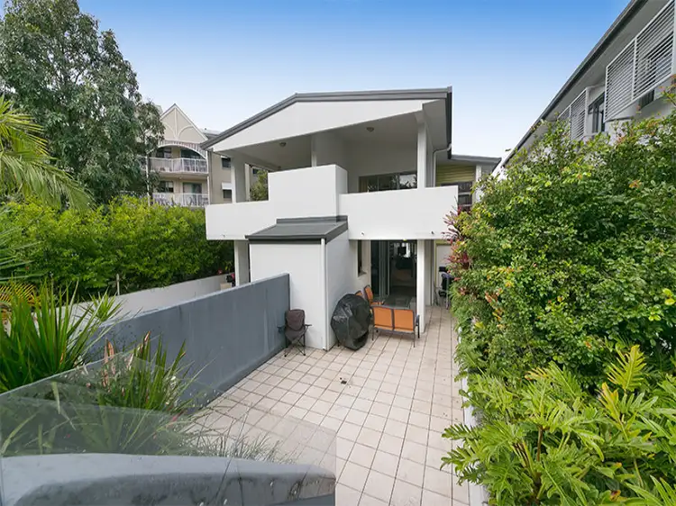 Second view of Homely apartment listing, 17/284 Vulture Street, Kangaroo Point QLD 4169