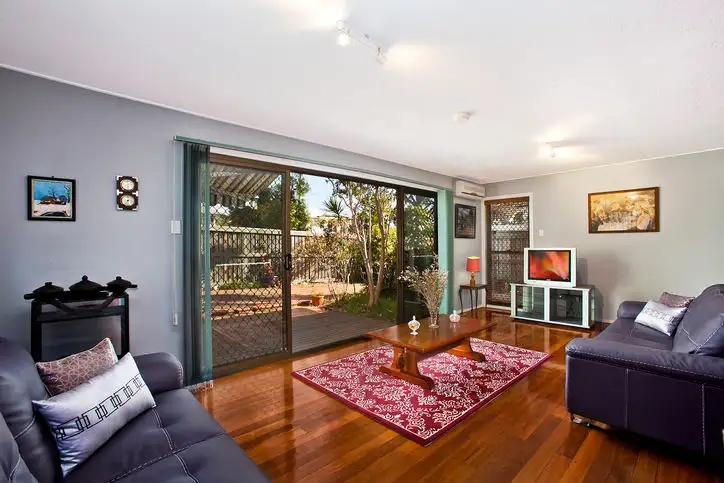 52 Gray Avenue, Corinda QLD 4075