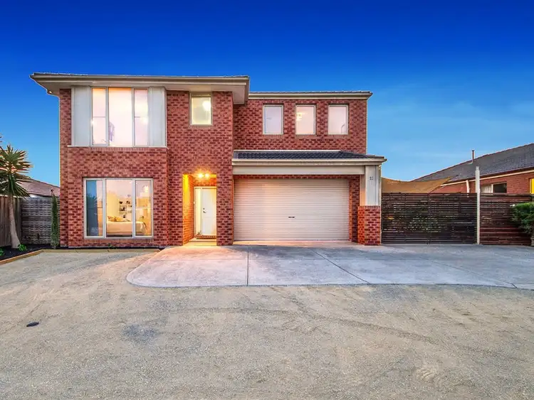 11 Classic Court, Deer Park VIC 3023