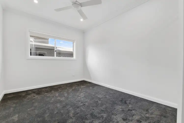 Seventh view of Homely townhouse listing, 6/104-106 Balgownie Road, Balgownie NSW 2519