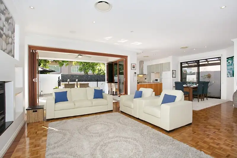 Main view of Homely villa listing, 1/41 Seagull Avenue, Mermaid Beach QLD 4218