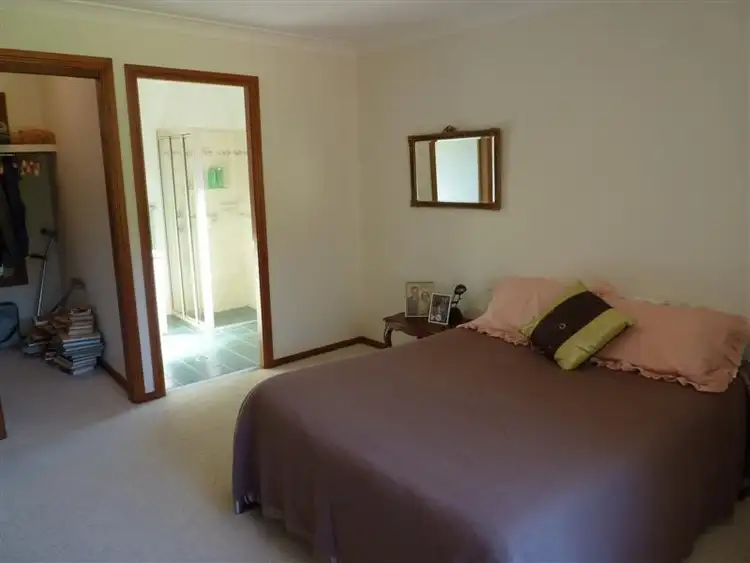 Third view of Homely house listing, 4 Lincoln Parkway, Dubbo NSW 2830