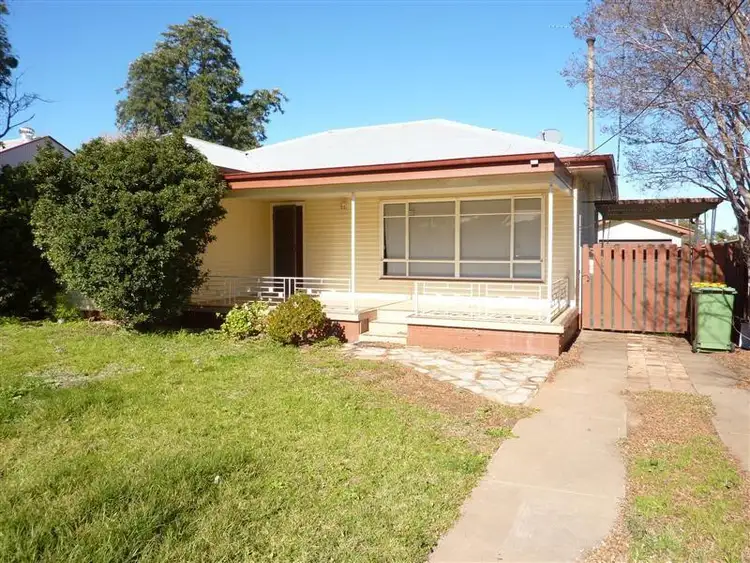 15 Sanderson Street, Dubbo NSW 2830