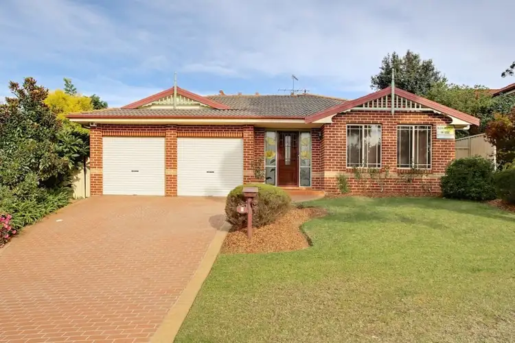 3 Buttercup Place, Mount Annan NSW 2567