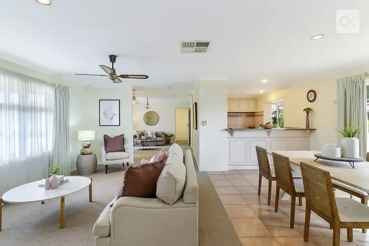 18 Ashburton Avenue, West Lakes Shore SA 5020