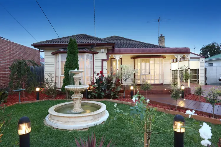 19 Tassell Street, Hadfield VIC 3046