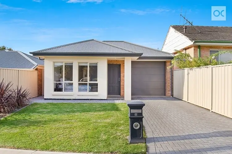 10 Jolly Avenue, Northfield SA 5085