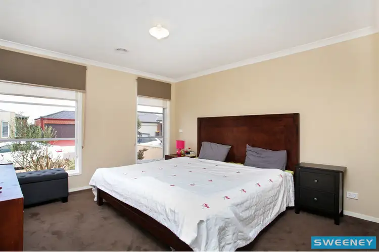 Sixth view of Homely house listing, 4 Rivoli Close, Plumpton VIC 3335