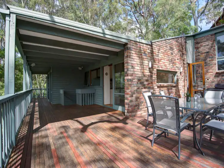 31 Ravenhill Road, Turramurra NSW 2074