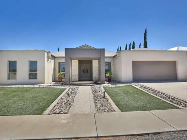 523 Walnut Avenue, Mildura VIC 3500