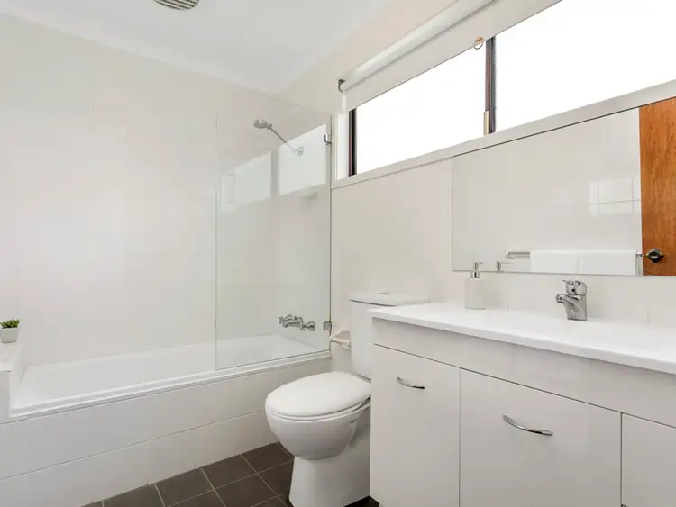 Fifth view of Homely house listing, 29 Sunnymeade Close, Asquith NSW 2077