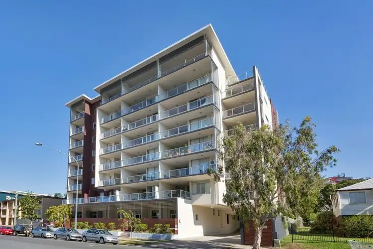1/12 Belgrave Road, Indooroopilly QLD 4068