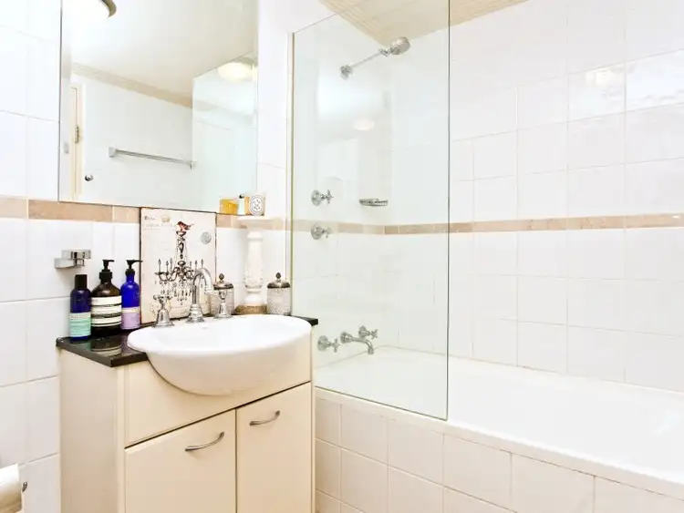 Sixth view of Homely apartment listing, 14/244-246 William Street, Potts Point NSW 2011