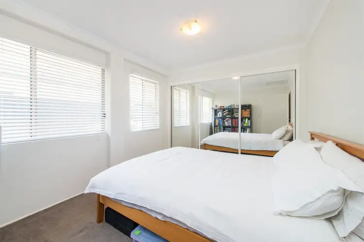 Seventh view of Homely house listing, 12 Pearl Key, Broadbeach Waters QLD 4218