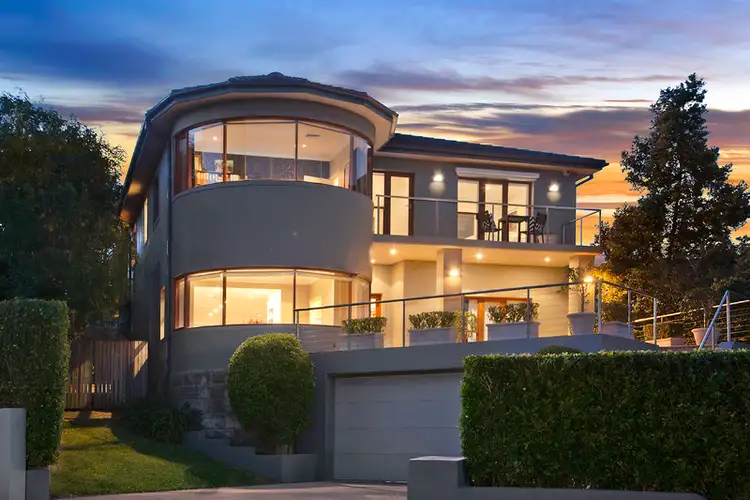 52 Coolawin Road, Northbridge NSW 2063