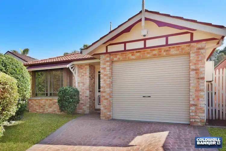 27 Paroo Court, Wattle Grove NSW 2173