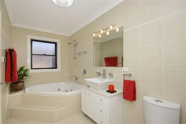 Sixth view of Homely semi-detached listing, 6 Griffith Avenue, North Bondi NSW 2026