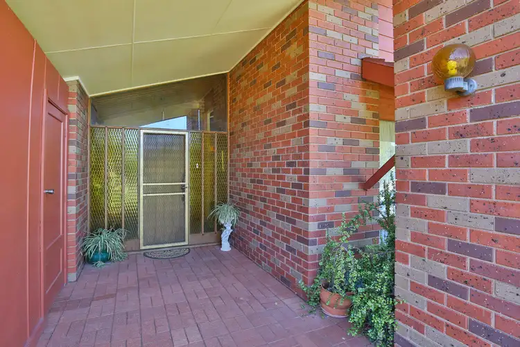 Second view of Homely house listing, 6 Willandra Court, Mildura VIC 3500