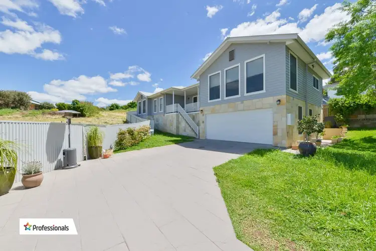 12 Emerald Avenue, Tamworth NSW 2340