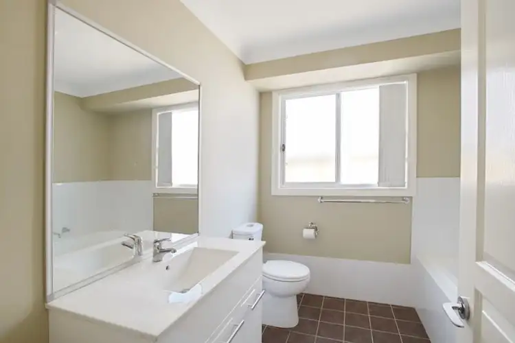Fourth view of Homely house listing, 39 Young Circuit, Elderslie NSW 2570