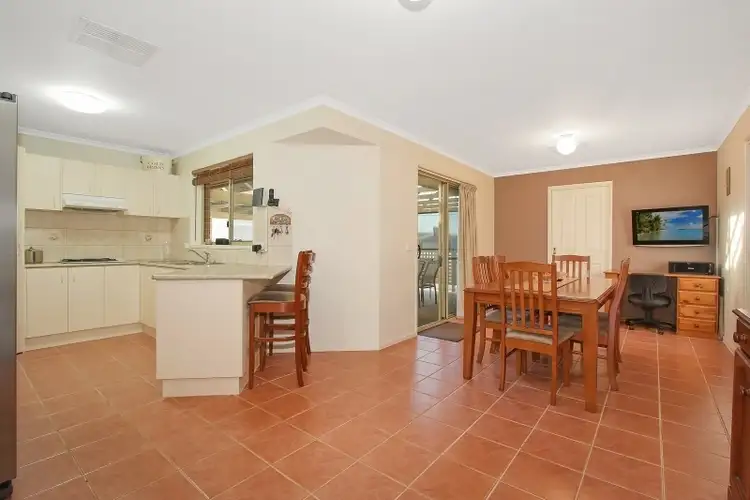 Second view of Homely house listing, 6 Hamilton Place, Wodonga VIC 3690