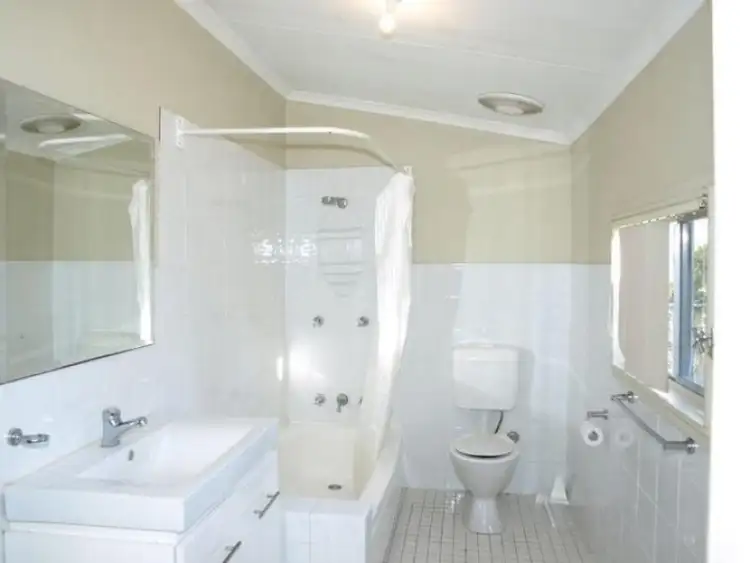 Sixth view of Homely semi-detached listing, 36 Joshua Street, Goulburn NSW 2580