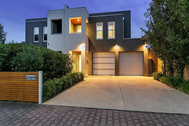 10 Rothesay Avenue, Glenelg North SA 5045