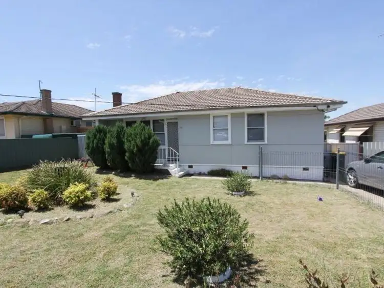 69 Robinson Street, Goulburn NSW 2580