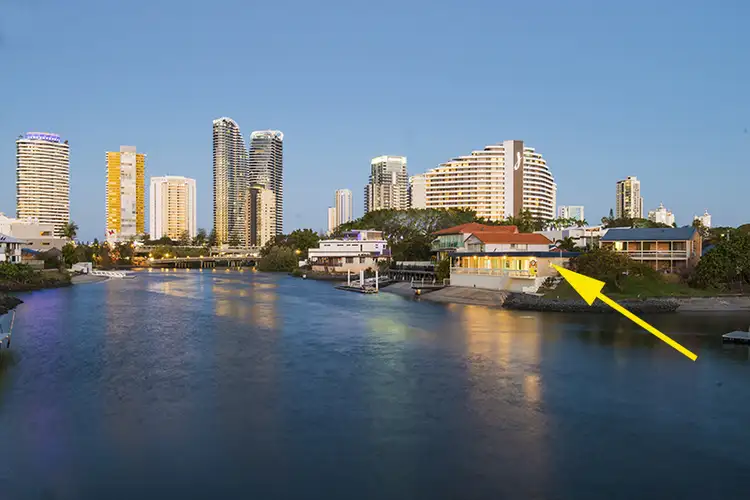 15 Lotus Key, Broadbeach Waters QLD 4218