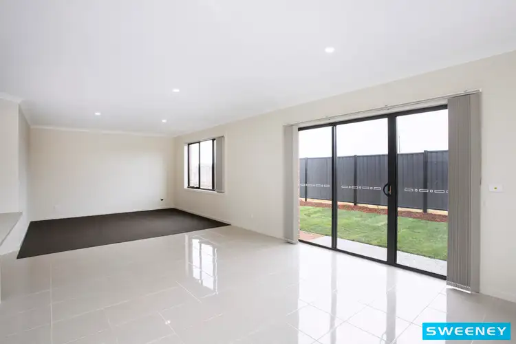 Fourth view of Homely house listing, 8 Pulsar Way, Plumpton VIC 3335