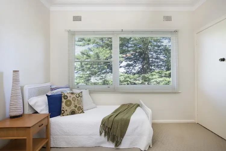 Fifth view of Homely house listing, 2 Chislehurst Avenue, Figtree NSW 2525