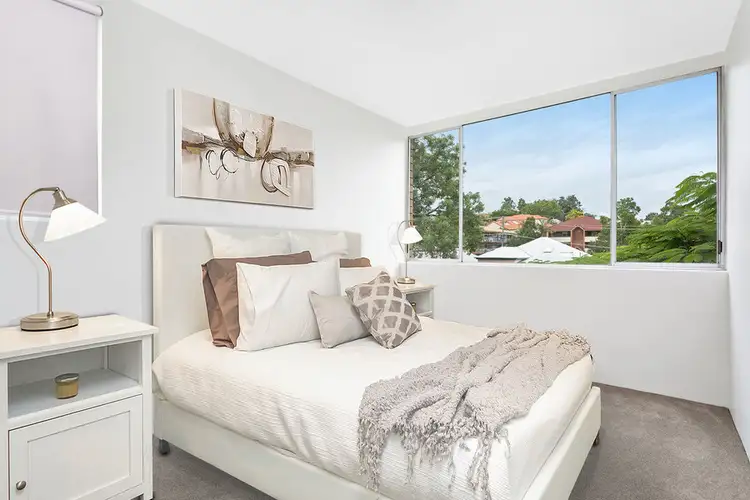 Second view of Homely unit listing, 4/23 Ridley Street, Auchenflower QLD 4066