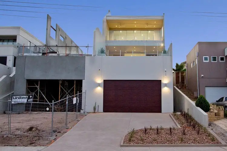 76 Seaview Road, Tennyson SA 5022