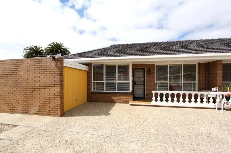Main view of Homely unit listing, 7/3 King Edward Avenue, Albion VIC 3020