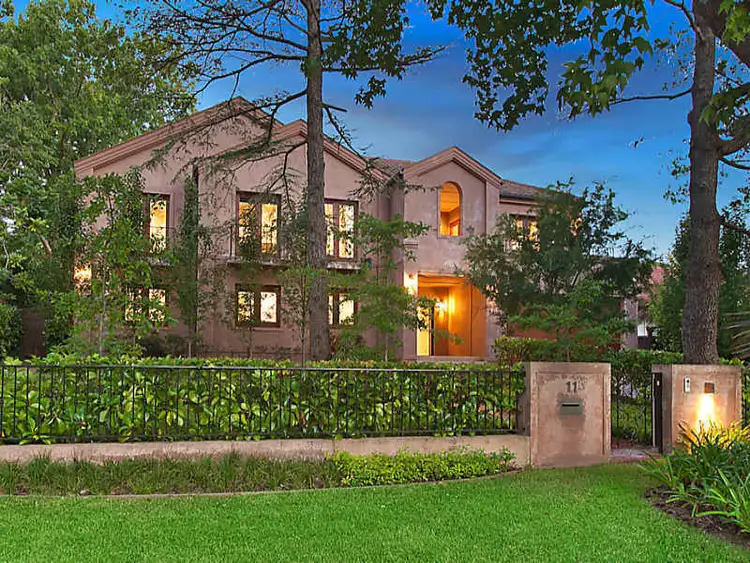 11 Warrabina Avenue, St Ives NSW 2075