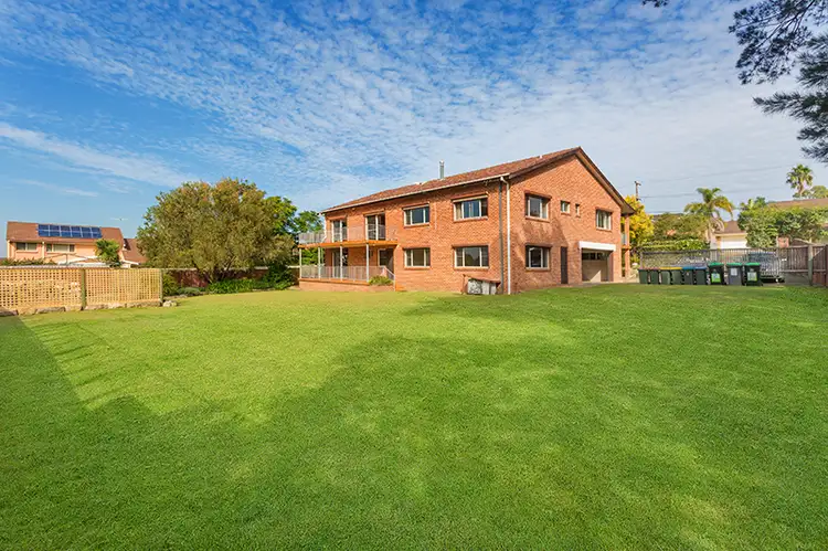 30-32 Cotentin Road, Belrose NSW 2085