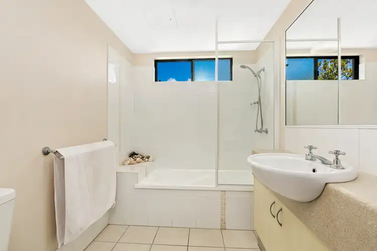 Sixth view of Homely unit listing, 18/427 Draper Street, Parramatta Park QLD 4870