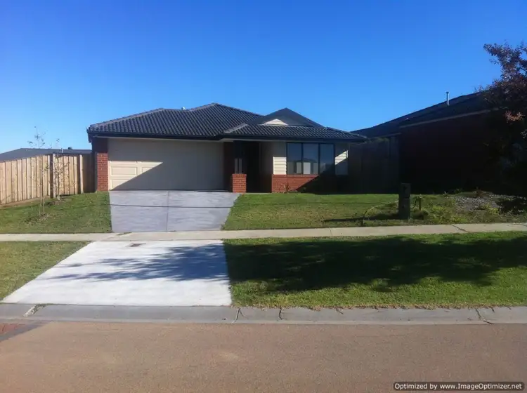10 Morton Drive, Eastwood VIC 3875