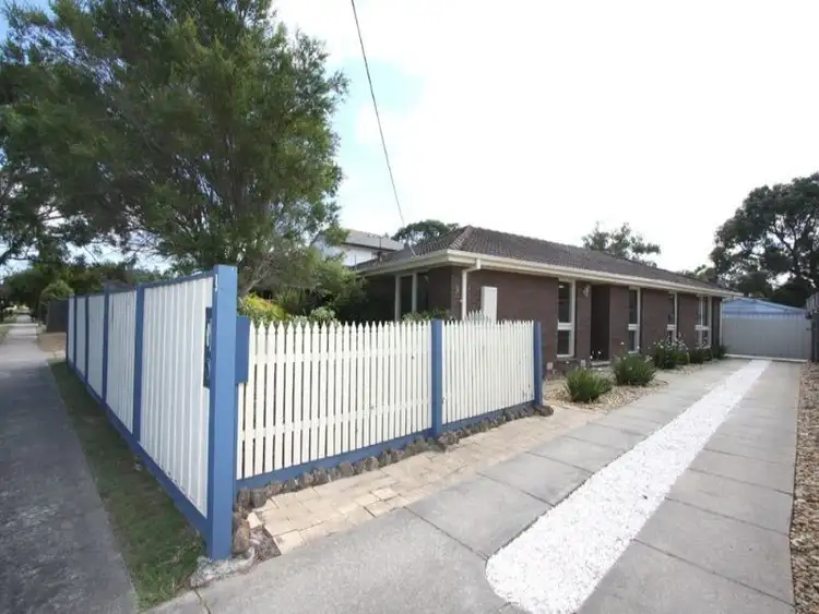 4 Delepan Drive, Tyabb VIC 3913